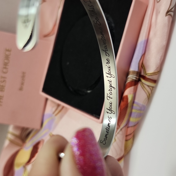 The Best Choice Bracelet - Picture 2 of 11